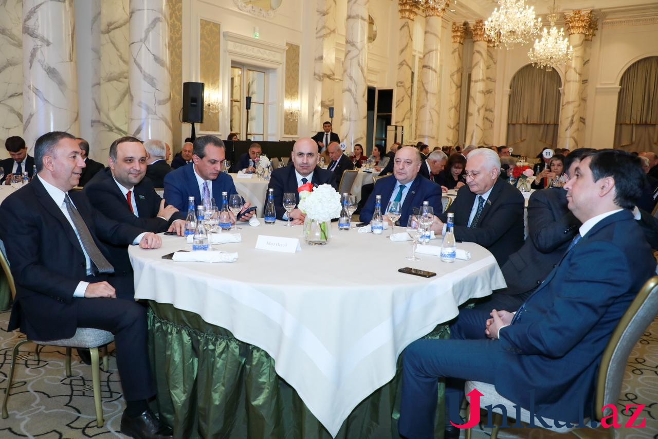 YAP Zəfər Günü ilə bağlı tədbir keçirdi - FOTOLAR (YENİLƏNİB)